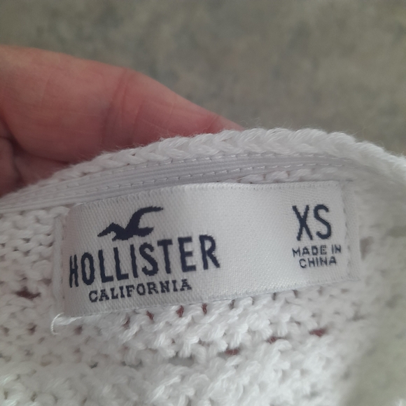 Hollister Crochet Halter Top - Picture 4 of 5